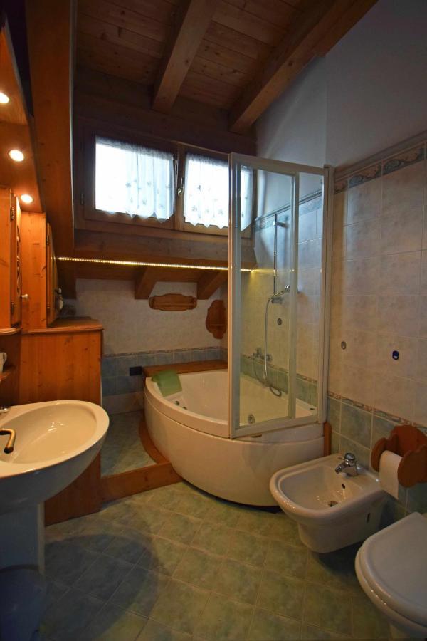 דירות סנטו סטפנו די קדורה La Mansarda In The Dolomites Jacuzzi מראה חיצוני תמונה